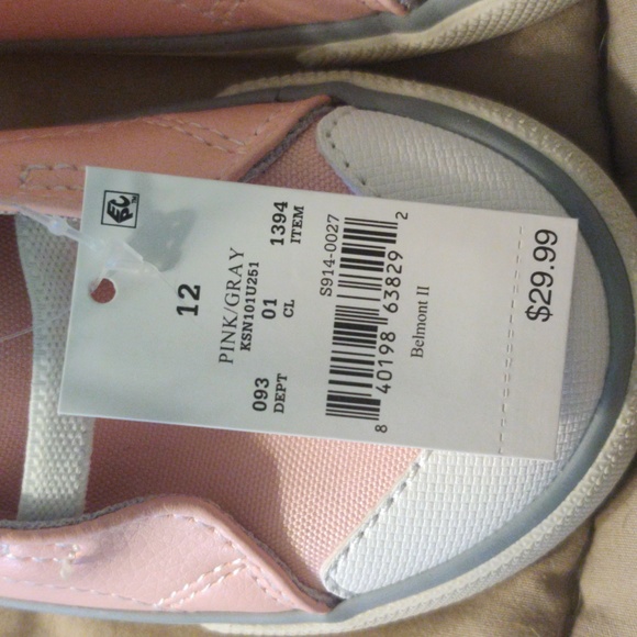 Shoes - Picture 3 of 3